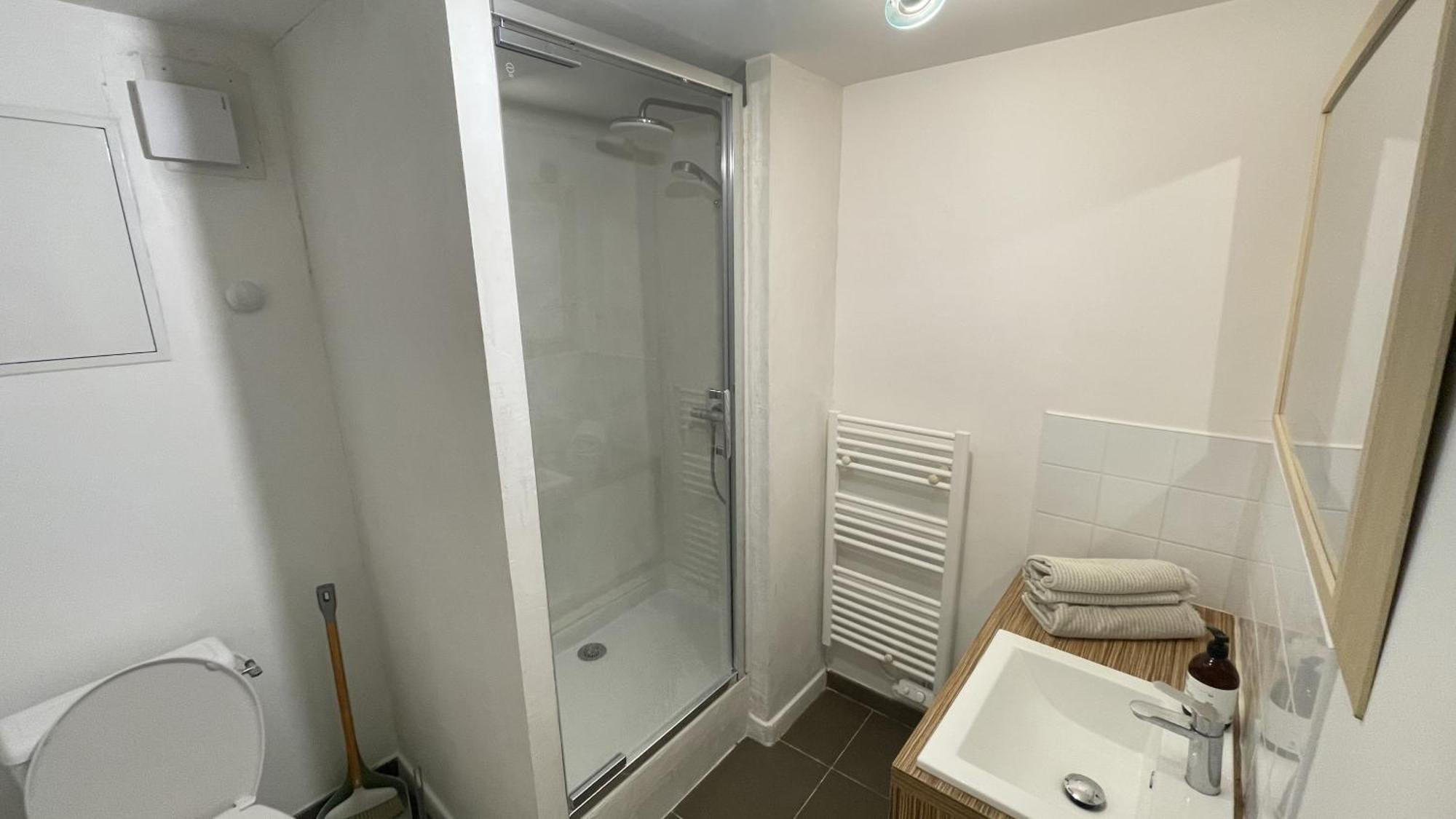 Le Pavillon Rennais Apartment Rennes Luaran gambar
